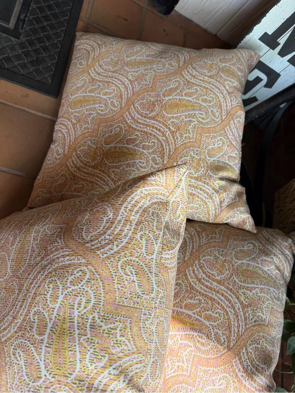 Decorative Paisley Throw Pillow in Peach and Cream - Unbranded